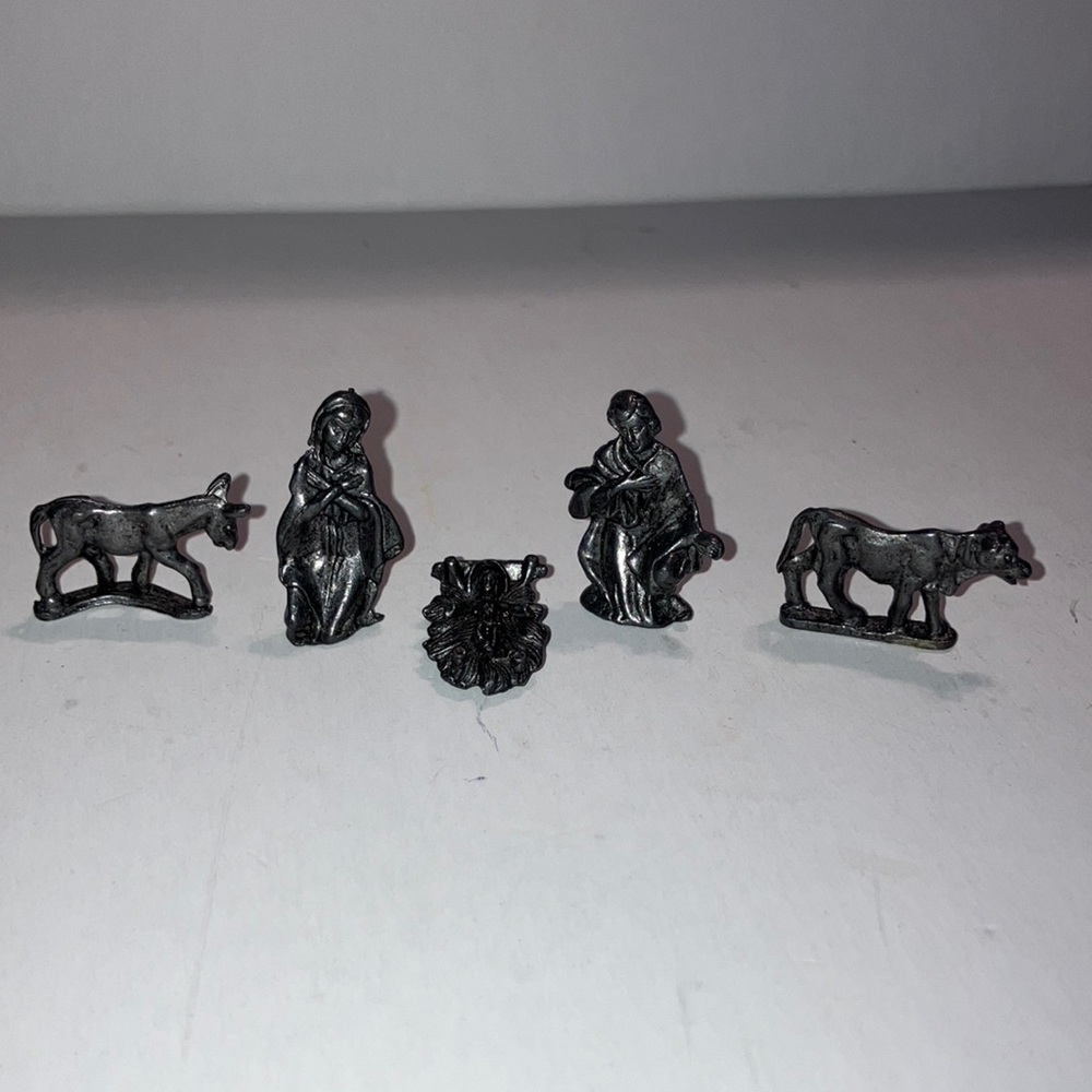 Vintage Pewter Miniature Nativity Figurine‎ Set